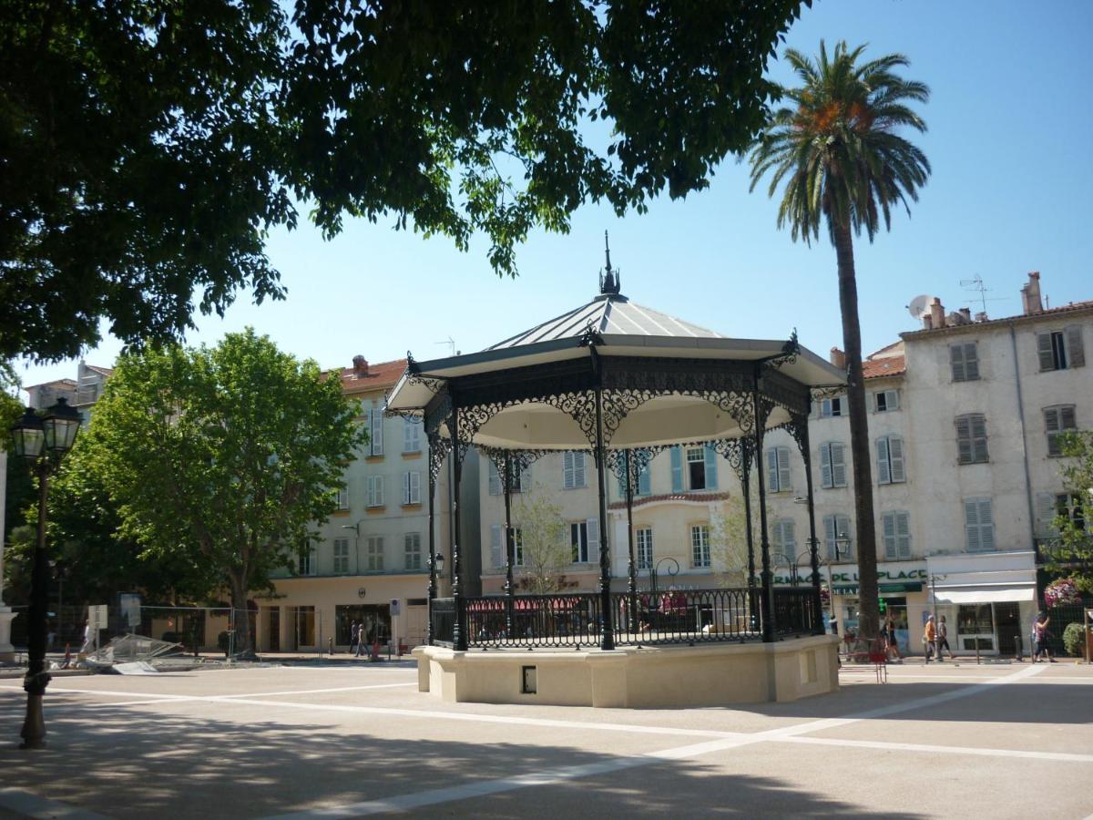 Apartmán Le Crystal Antibes Exteriér fotografie