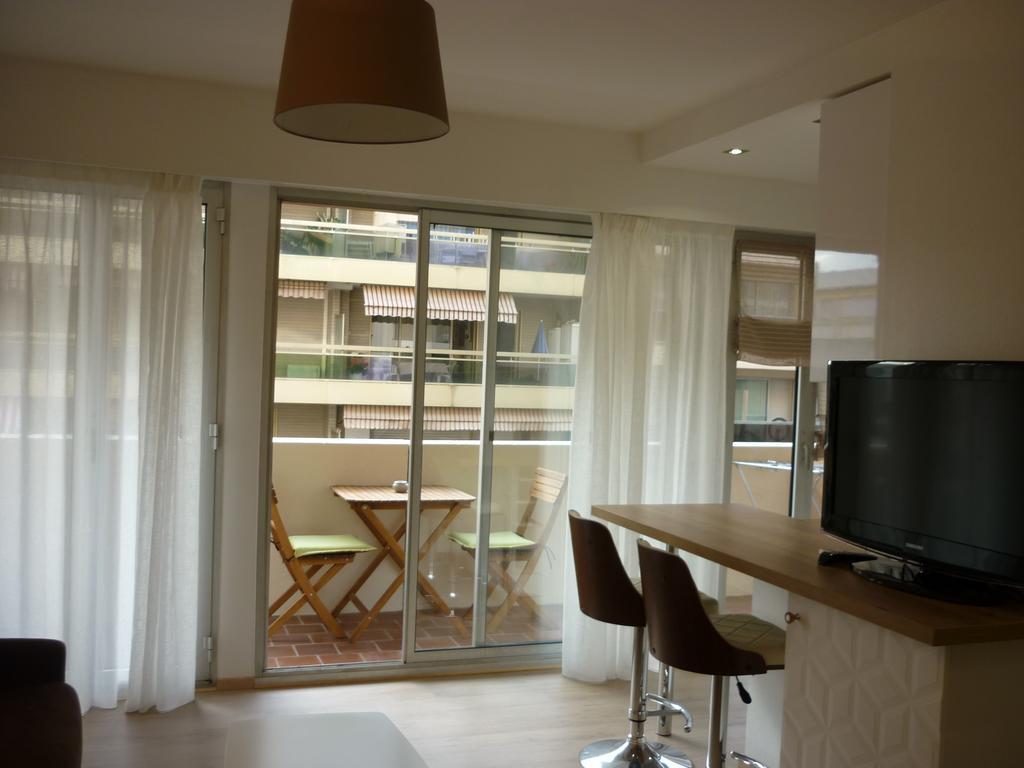 Apartmán Le Crystal Antibes Exteriér fotografie